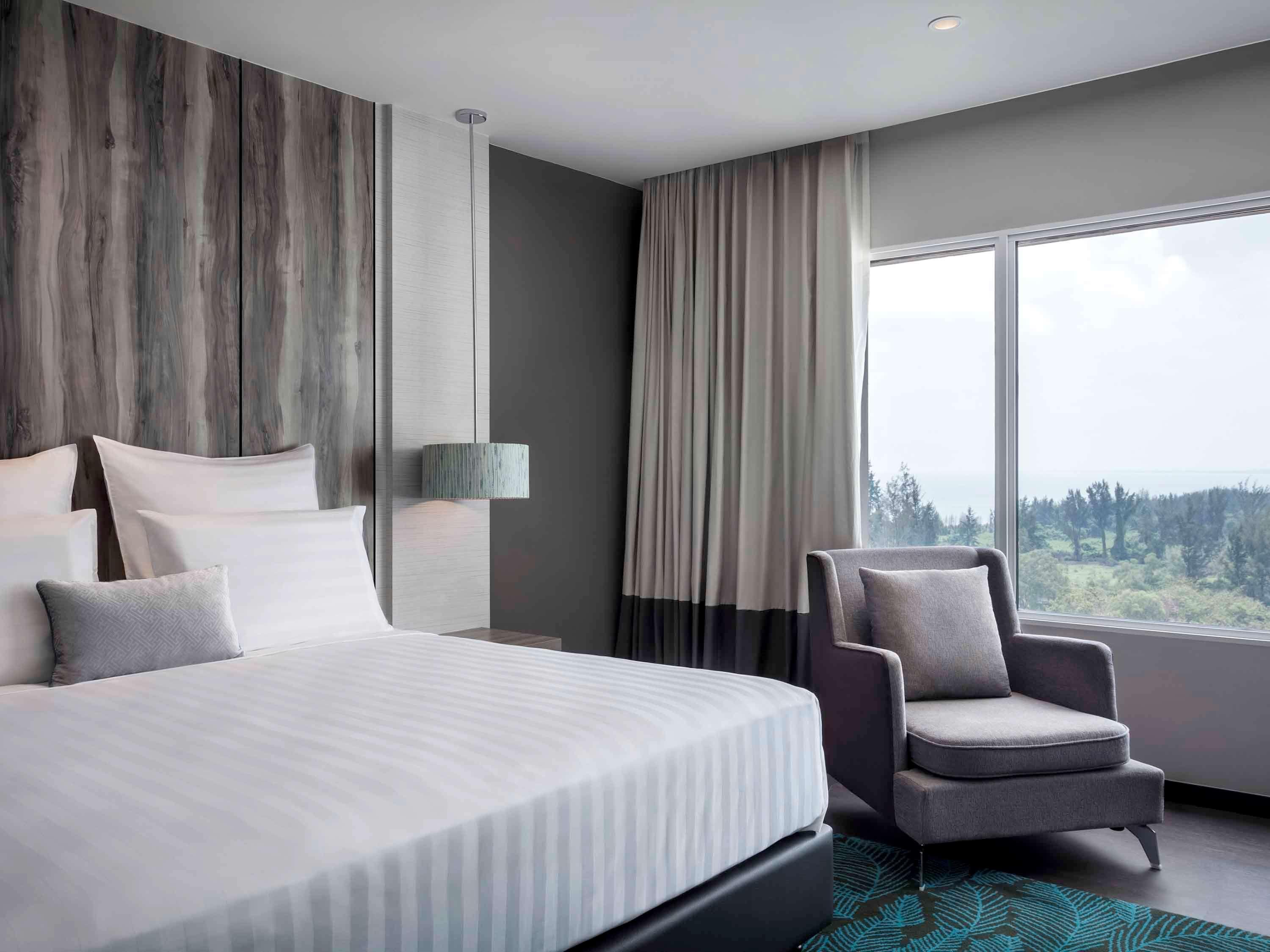 Pullman Miri Waterfront Hotel Екстериор снимка Deluxe Room