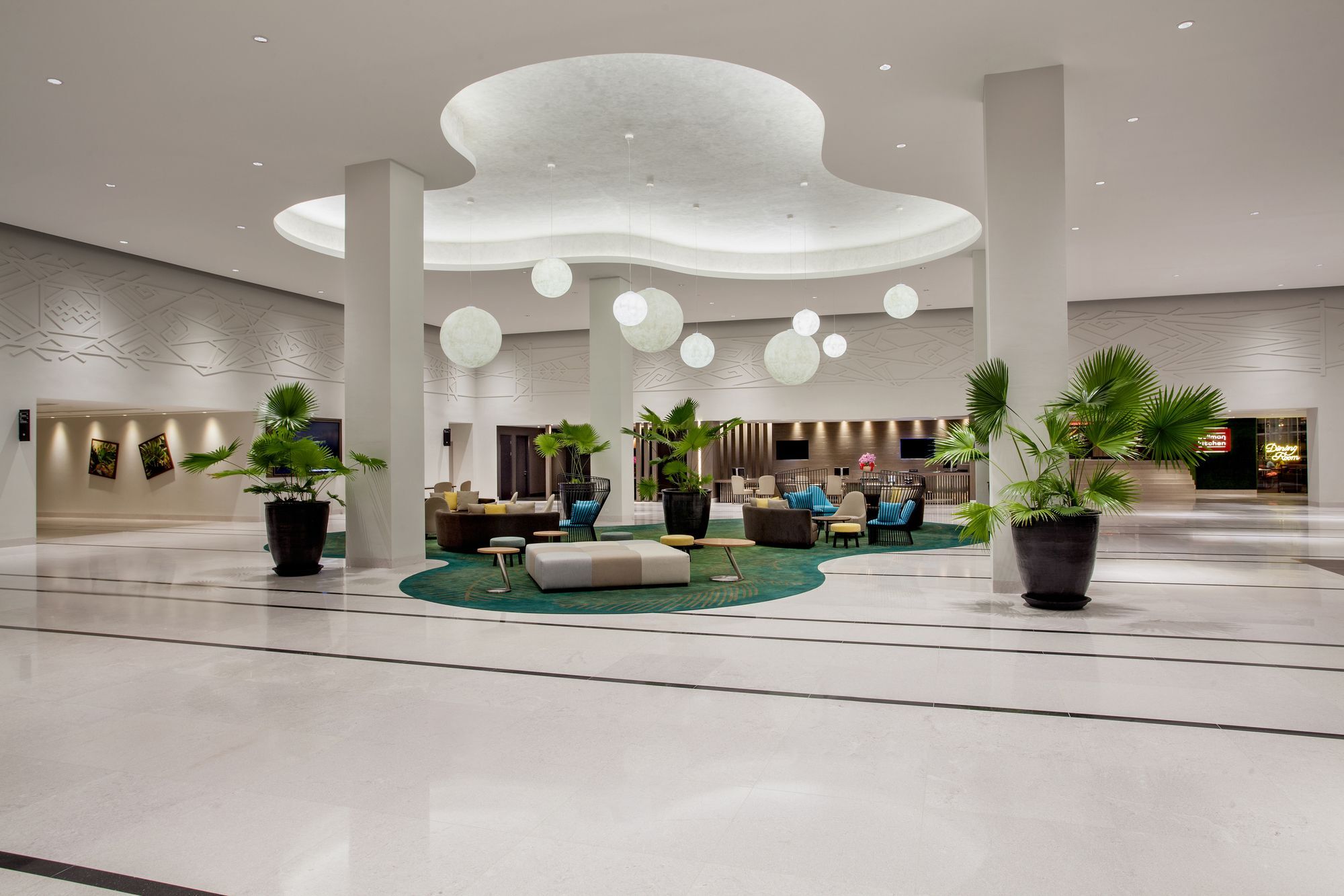 Pullman Miri Waterfront Hotel Екстериор снимка Lobby