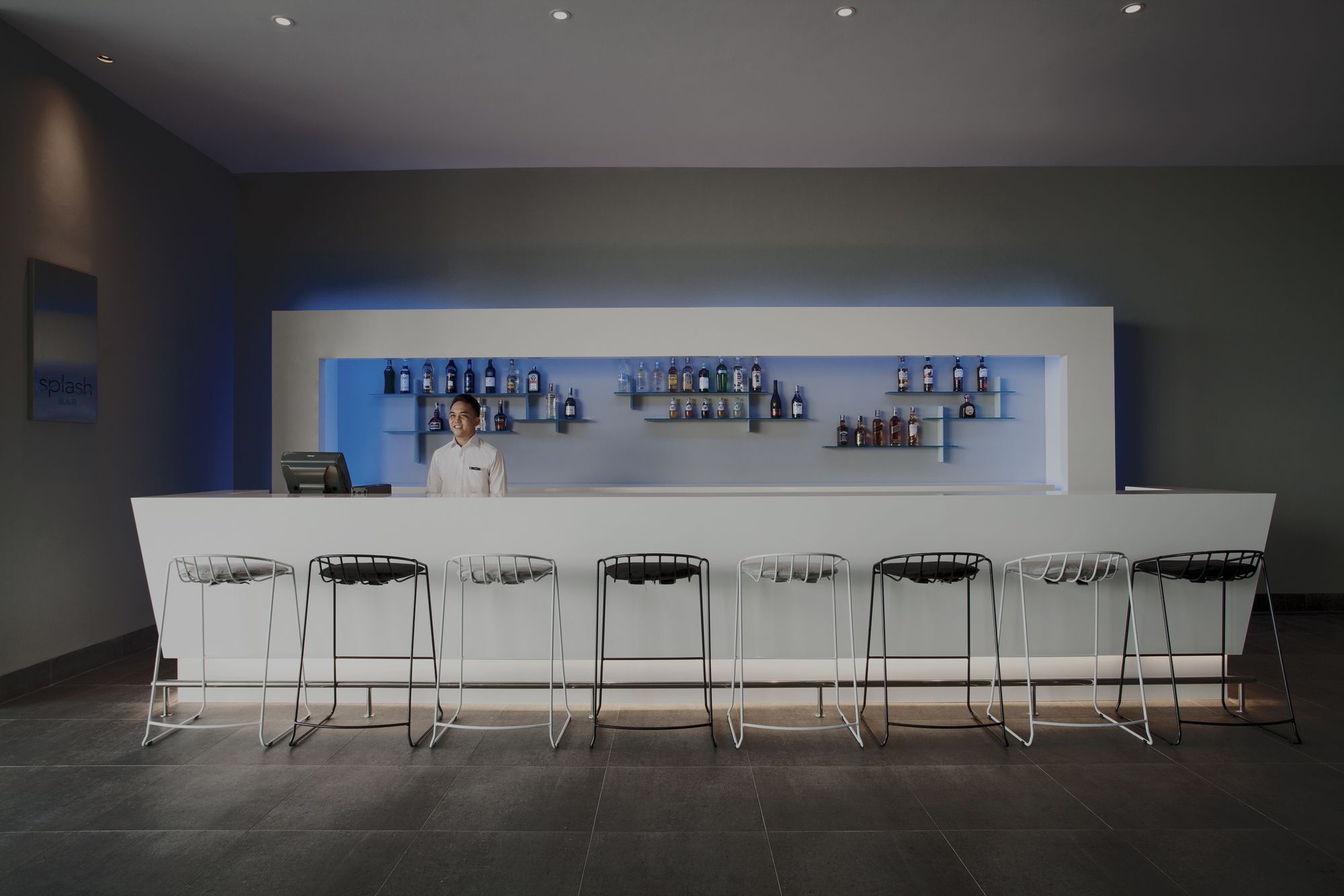 Pullman Miri Waterfront Hotel Екстериор снимка The bar at the 2012 Olympic Village