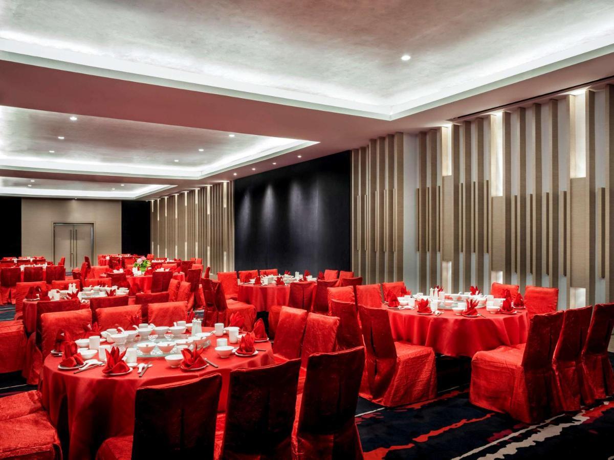 Pullman Miri Waterfront Hotel Екстериор снимка The ballroom